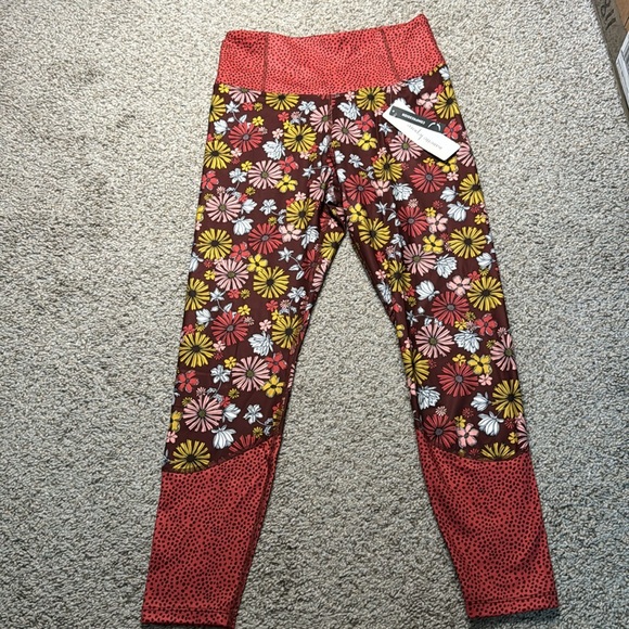 Nanette Lepore floral animal print 7/8th length compression leggings NWT - Picture 4 of 5